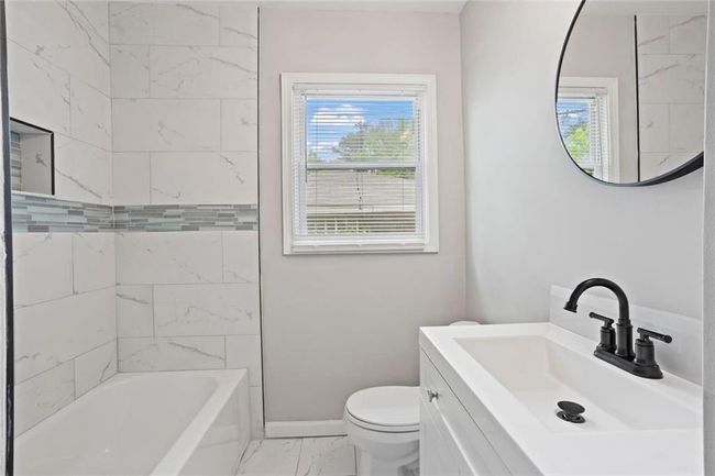 2478 Graywall St, House other with 4 bedrooms, 2 bathrooms and 4 parking in East Point GA | Image 19