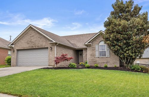 312 Bernie Trl, Nicholasville, KY, 40356-7113 | Card Image