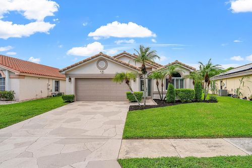 8582 Tourmaline Blvd, Boynton Beach, FL, 33472-2418 | Card Image