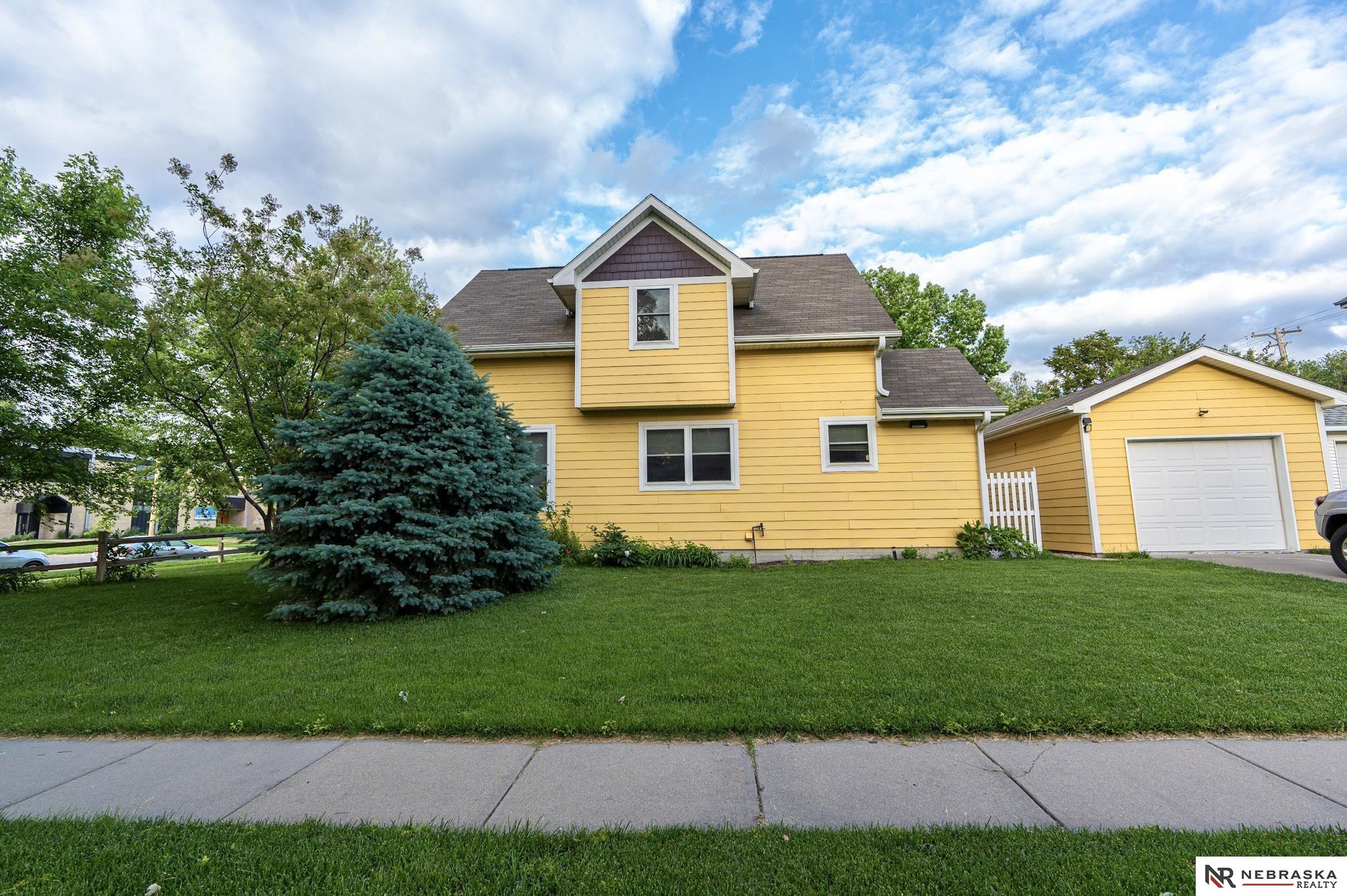 R St, Lincoln, NE 68503