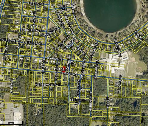 1-1 Bruce Ave, DeFuniak Springs, FL, 32435-3354 | Card Image