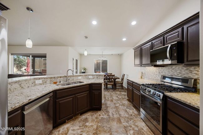 1827 Hickory Ln, House other with 4 bedrooms, 2 bathrooms and 2 parking in Fernley NV | Image 11