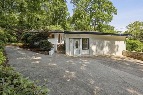 2056 Abby Ln Ne, Atlanta, GA, 30345-3515 | Card Image
