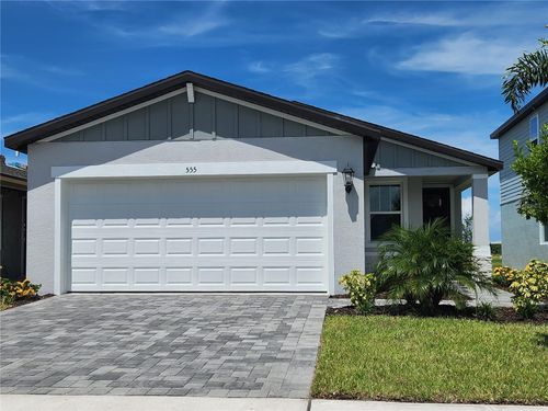 555 Sun Chaser Dr, NOKOMIS, FL, 34275-3870 | Card Image