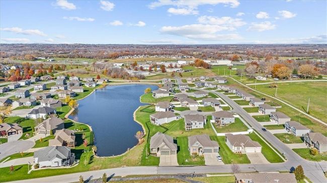 1104 Sw 8 Th St, House other with 4 bedrooms, 3 bathrooms and null parking in Oak Grove MO | Image 29