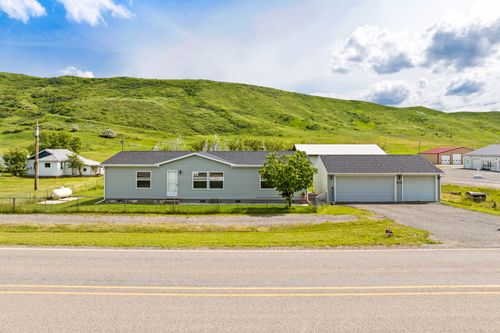 124 Broadway Avenue E, Highwood, MT, 59450 | Card Image
