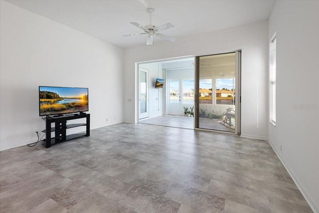 6730 Greenview Ln, House other with 3 bedrooms, 2 bathrooms and null parking in ENGLEWOOD FL | Image 21