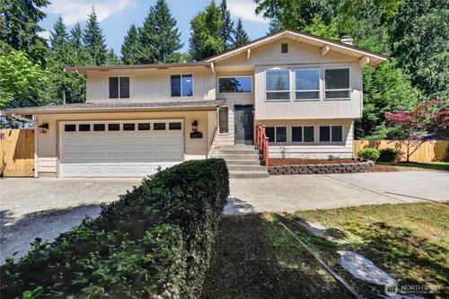4017 107th Pl Ne, Marysville, WA, 98271-7236 | Card Image