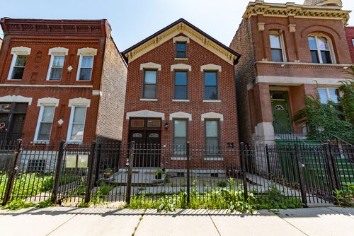 2-2627 W Hirsch St, Chicago, IL, 60622-1609 | Card Image