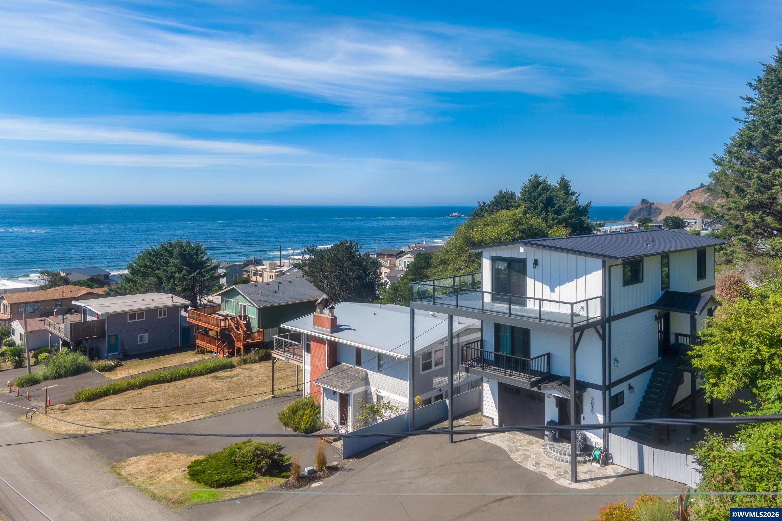 Residential in Lincoln City 2