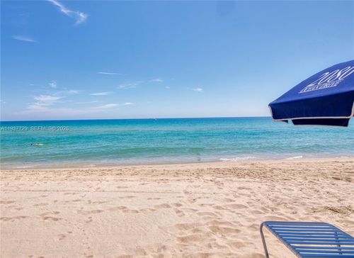 th5-2067 S Ocean Dr, Hallandale Beach, FL, 33009-6687 | Card Image