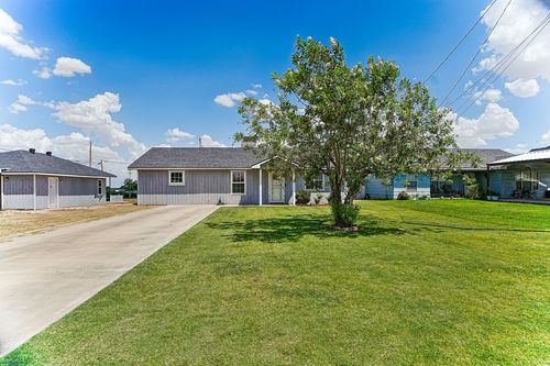 2104 Iris St, Carlsbad, NM, 88220 | Card Image