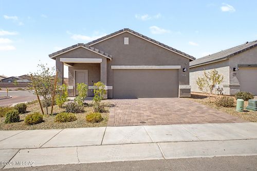 10502 W Thetford Ln, Marana, AZ, 85653-1367 | Card Image