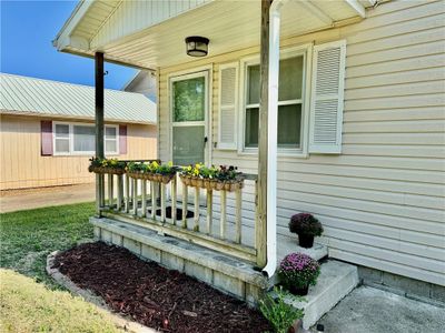 3122 Morgan Avenue, House other with 2 bedrooms, 2 bathrooms and null parking in Parsons KS | Image 2