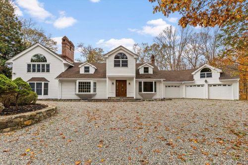 110 Oliver Rd, Bedford, NY, 10506-1543 | Card Image