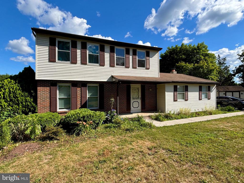 Staley Cir, Harleysville, PA 19438