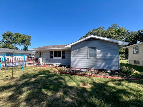 210 N Kentucky St, Atwood, IL, 61913-7136 | Card Image