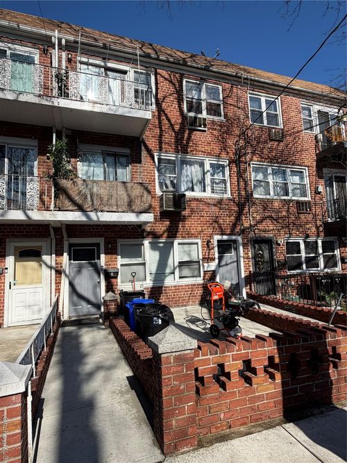 2075 E 54th St, Brooklyn, NY, 11234-4712 | Card Image