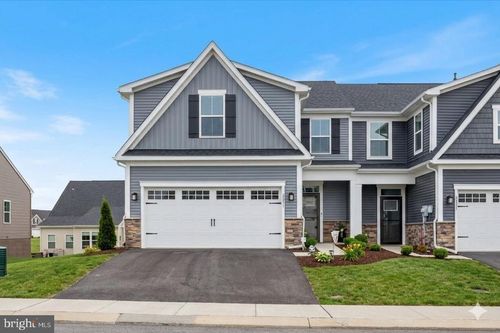 2231 Caroline Ln, HARRISBURG, PA, 17110-3697 | Card Image