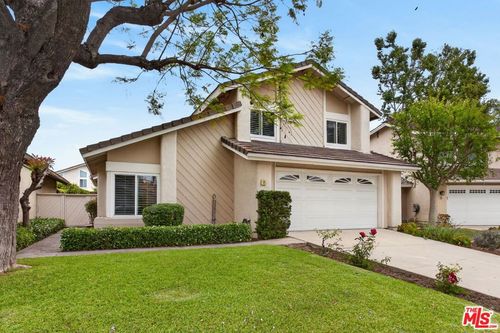 3 Delamesa E, Irvine, CA, 92620-1838 | Card Image