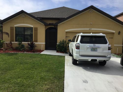 6277 Nw Regent St, Port St Lucie, FL, 34983-6405 | Card Image