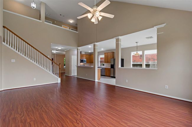 2609 Hewn Rock Way, House other with 4 bedrooms, 3 bathrooms and 2 parking in Pearland TX | Image 4