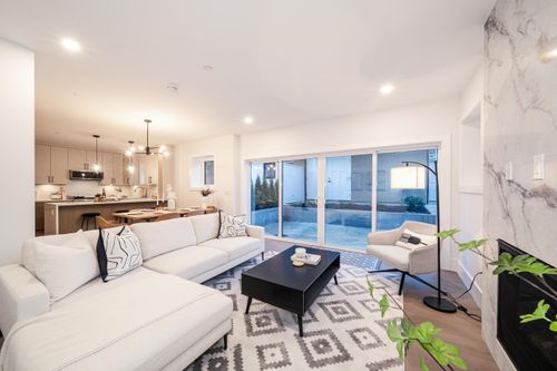 a-2735 W 8th Ave, Vancouver, BC, V6K2B7 | Card Image