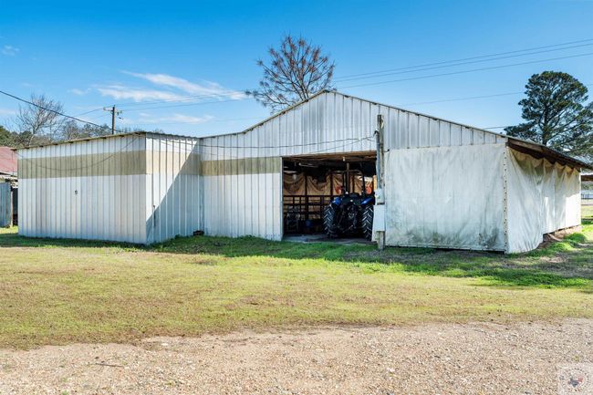 431 Fricks Ln, House other with 3 bedrooms, 2 bathrooms and null parking in Texarkana TX | Image 25