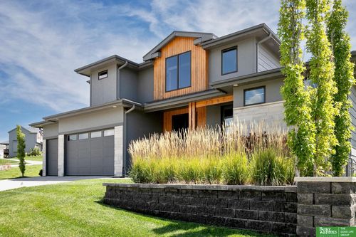 7267 N 172nd St, Bennington, NE, 68007-3319 | Card Image