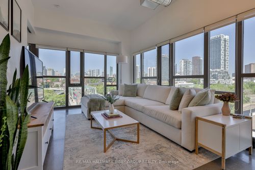 409-625 Queen St E, Toronto, ON, M4M1G7 | Card Image