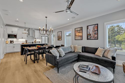 apt-101-426 E Iris Dr, Nashville, TN, 37204-3272 | Card Image
