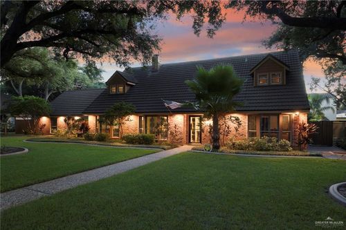1300 S Cynthia St, McAllen, TX, 78501-1114 | Card Image