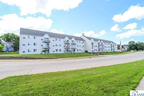 307-101 Albion Ave, Fairmont, MN, 56031-2101 | Card Image