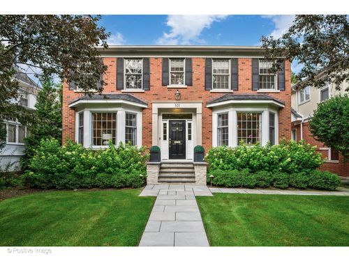 321 Woodland Ave, Winnetka, IL, 60093-4243 | Card Image