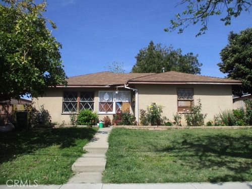 7457 Mason Ave, Winnetka, CA, 91306-2802 | Card Image