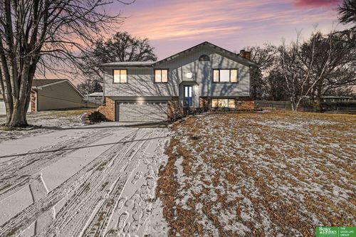 7016 N 51st St, Omaha, NE, 68152-2450 | Card Image