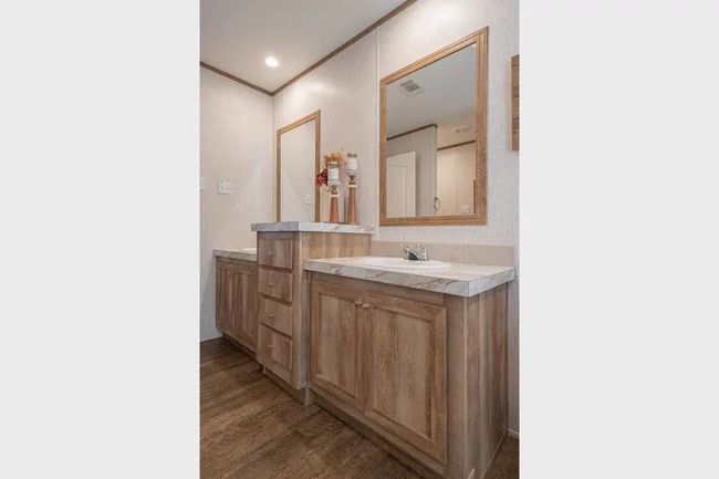 18105 County Rd, House other with 3 bedrooms, 2 bathrooms and null parking in Stanton TX | Image 16
