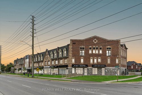 219-3865 Major Mackenzie Dr, Woodbridge, ON, L4H4P4 | Card Image