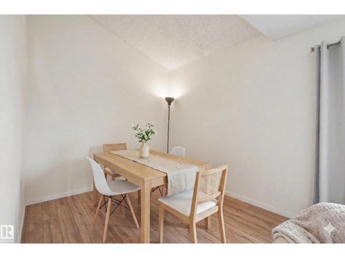 14440 56 St Nw, Edmonton, AB, T5A3R1 | Card Image