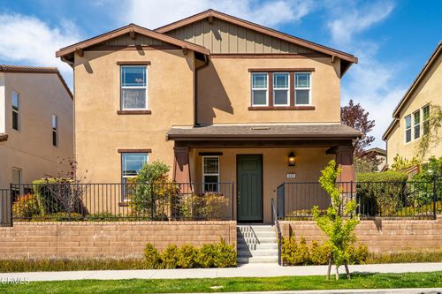 445 Chickasaw St, VENTURA, CA, 93001 | Card Image