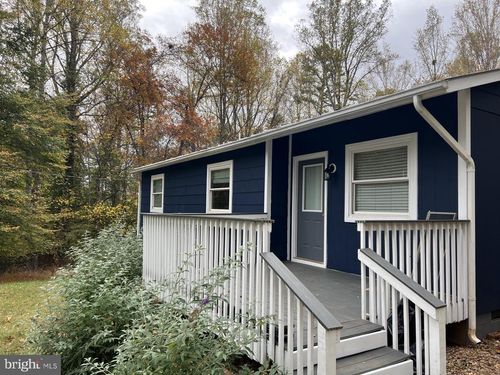 2830 Burnt Mill Rd, CHARLOTTESVILLE, VA, 22911-5749 | Card Image