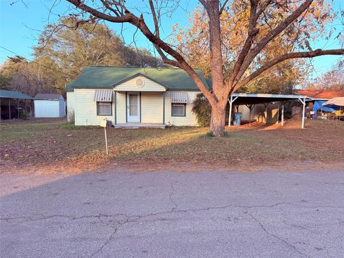 303 Jeannine St, Winnsboro, TX, 75494-2205 | Card Image