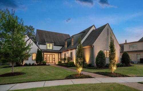 9071 Winston Woods Cir N, Germantown, TN, 38139-1500 | Card Image