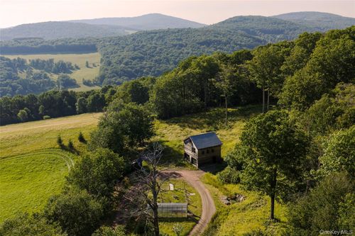 377 Reinertsen Hill Road, Bovina, NY, 13740 | Card Image