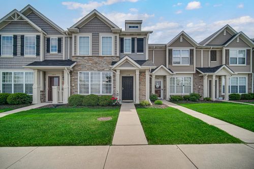 11439 Vermont Pl, Crown Point, IN, 46307 | Card Image