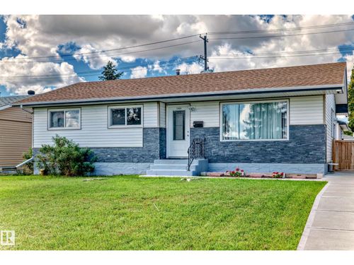 13424 82 St Nw, Edmonton, AB, T5E2V2 | Card Image