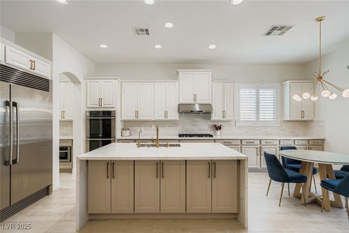 9713 University Ridge Ave, Las Vegas, NV, 89149-1909 | Card Image