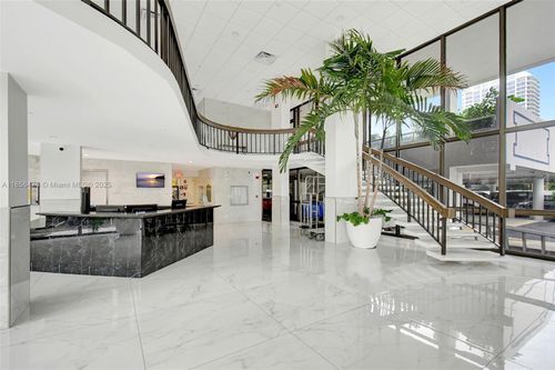apt-16b-336 N Birch Rd, Fort Lauderdale, FL, 33304-4214 | Card Image