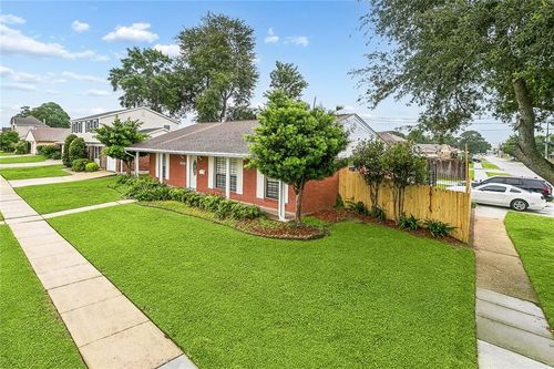 6516 Wilty St, Metairie, LA, 70003-3037 | Card Image