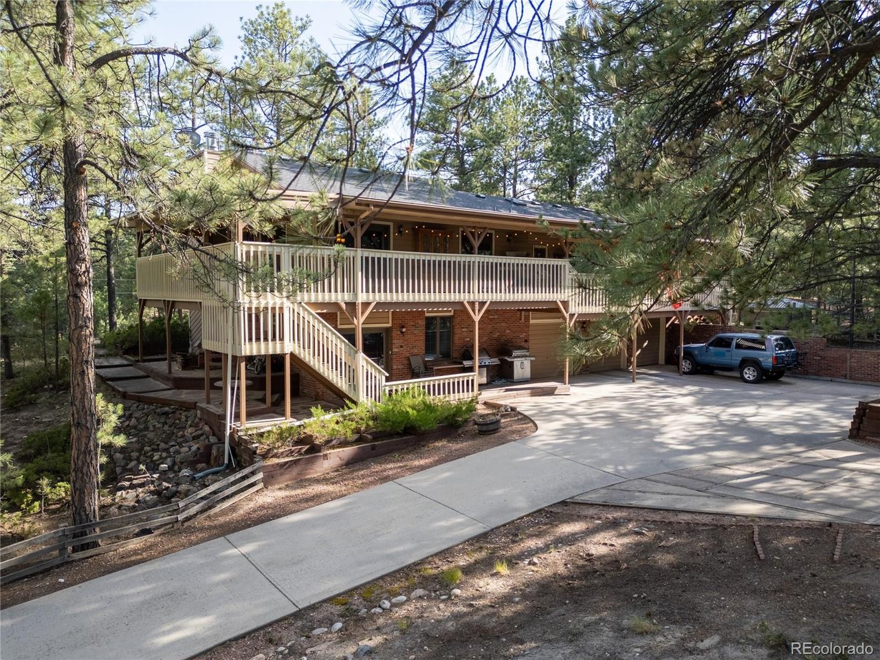Residential in Larkspur